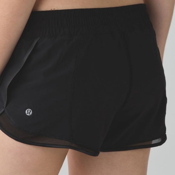 ❄ White Lululemon Super Squad short